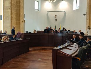 mazara-il-consiglio-comunale-approva-il-dup-e-il-bilancio-di-previsione-2025-2027