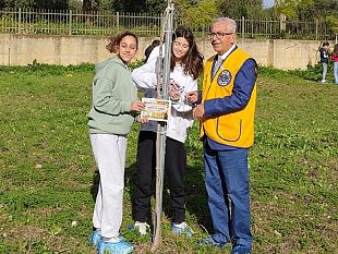 lions-club-gli-studenti-adottano-gli-alberi