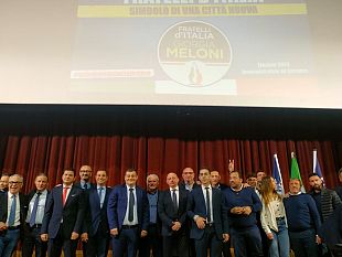 mazara-manifestazione-fratelli-ditalia-simbolo-di-una-citta-nuova