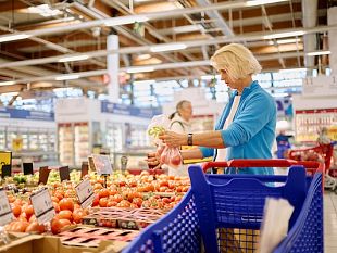 trapani/enogastronomia-dai-formaggi-ai-vini-piu-spazio-ai-prodotti-siciliani-nei-supermercati-lidl