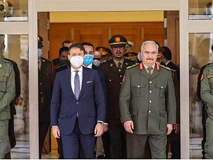 una-punta-di-sal-una-visita-pomposa