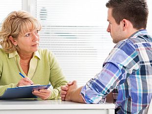 salemi-il-comune-ricerca-la-figura-di-un-assistente-sociale