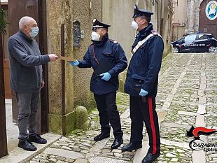 erice-i-carabinieri-consegneranno-le-pensioni-a-casa-degli-anziani