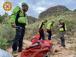 soccorsa-unanziana-turista-infortunata-allinterno-della-riserva-dello-zingaro