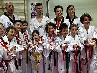 bellissimo-risultato-ottenuto-dalla-seoul-team-alla-1-edizione-dell-international-taekwondo-catania-cup