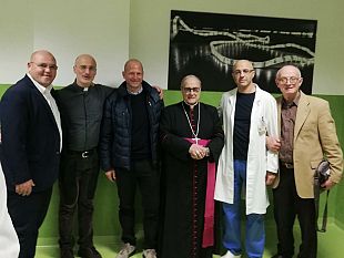 ospedale-mazara-il-vescovo-visita-pazienti-e-personale