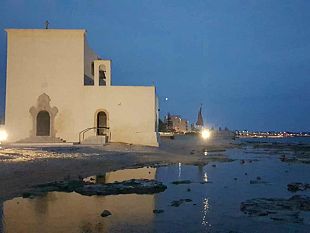 video-mazara-silenzio-parla-il-mare