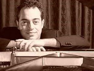 video-intitolata-al-martire-delle-fosse-ardeatine-pietro-lungaro-una-caserma-nel-video-commemorativo-le-musiche-del-castelvetranese-daniele-simanella