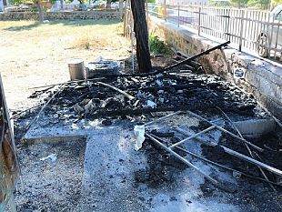 incendio-ai-danni-del-grace-bar-di-partanna-la-solidarieta-del-sindaco-e-della-citta