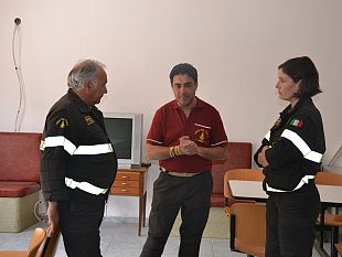 il-comandante-dei-vigili-del-fuoco-biancamaria-cristini-in-visita-al-distaccamento-di-salemi-lincontro-col-personale-operativo