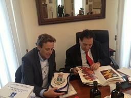 castelvetrano-il-presidente-della-regione-rosario-crocetta-incontra-il-sindaco