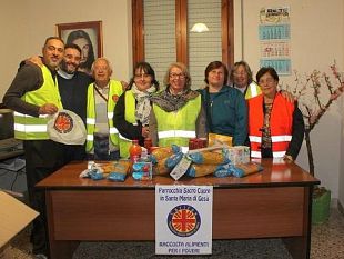 mazara-raccolta-alimentare-per-i-poveri-organizzata-ddal-caritas-di-s-m-di-gesu