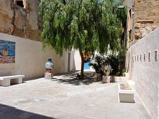 mazara-manutenzione-vicoli-centro-storico-in-vista-di-blue-sea-land