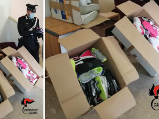 petrosino-carabinieri-devolvono-scarpe-per-bimbi-alla-fondazione-san-vito-onlus