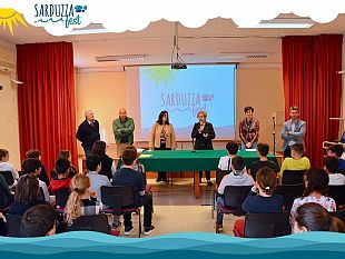 prosegue-il-sarduzza-fest-lunedi-la-diretta-facebook-per-il-concorso-una-sardina-in-mostra