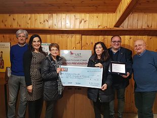 donato-alla-lilt-di-trapani-parte-dellincasso-dello-spettacolo-nati-di-marzo