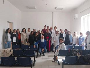 mazara-il-vescovo-giurdanella-fa-visita-ai-pazienti-ricoverati-presso-lospedale-abele-ajello