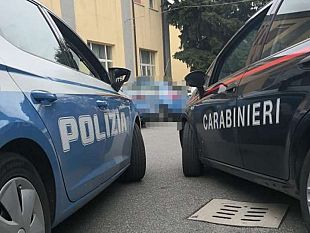 castelvetrano-la-polizia-e-larma-dei-carabinieri-arrestano-imprenditore-per-estorsione