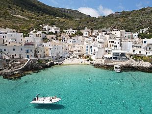 porti-delle-isole-minori-in-arrivo-17-milioni-per-i-danni-del-ciclone-harry