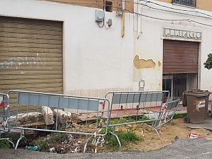 voragine-in-via-pescatori-gia-da-tempo-segnalata-ma-ancora-nessun-intervento