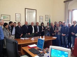 ultimo-valzer-con-cachet-e-brindisi-il-consiglio-comunale-approva-29-debiti-fuori-ecco-le-cifre