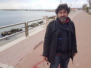 video-scritte-anche-blasfeme-sul-lungomare-buona-sera-incivilta