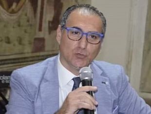 la-poesia-del-trapanese-nino-barone-arriva-a-torino