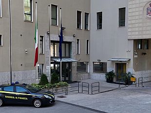 truffe-assicurative-con-falsi-incidenti-5-indagati-e-60-coinvolti