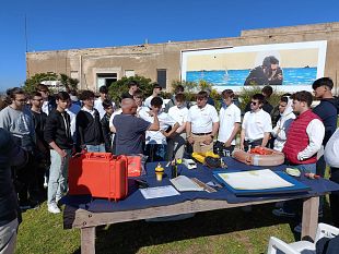 giornata-nazionale-del-mare-alla-lega-navale-partecipa-anche-il-marino-torre
