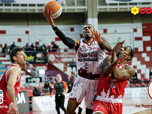 la-pallacanestro-trapani-esce-sconfitta-dalla-gara-contro-pistoia-finisce-69-73