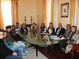marsala-antenne-a-onde-elettromagnetiche-incontro-sindaco-studenti