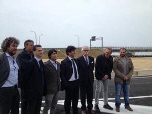 finalmente-aperta-al-traffico-la-sopraelevata-presenti-i-candidati-sindaci-cristaldi-e-frazzetta