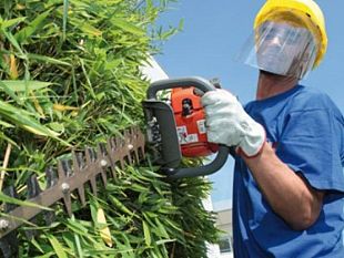 mazara-interventi-di-sistemazione-aree-a-verde-e-strade