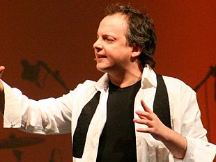 il-cabarettista-dado-alla-rassegna-estiva-canto-del-marrobbio