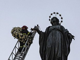 ultime-della-sera-tra-sacro-e-profano-il-senso-dei-palermitani-per-limmacolata