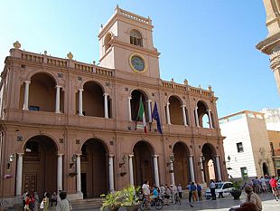 marsala-uffici-tecnici-comunali-in-ununica-sede-si-avvia-il-trasferimento-al-vecchio-tribunale