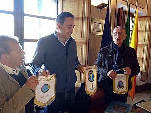 i-panathleti-di-trapani-e-ozieri-ss-inaugurano-la-stagione-turistica-a-favignana