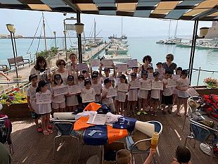 castellammare-open-day-alla-lega-navale-con-gli-studenti-per-la-promozione-della-cultura-velica-e-della-salvaguardia-dellambiente-marino