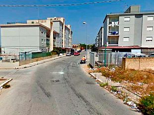 la-polizia-sequestra-sostanza-stupefacente-ed-arresta-in-flagranza-tre-uomini-per-spaccio-a-mazara-due