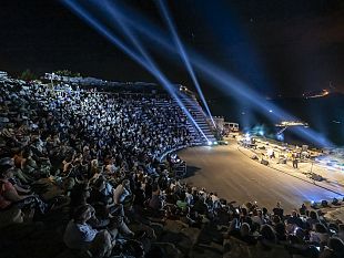 chiusura-a-17-mila-spettatori-i-numeri-piu-alti-di-sempre-premiata-la-qualita-e-limpegno-del-festival-di-segesta