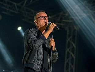 castelvetrano/grande-serata-di-musica-alle-cave-di-cusa-con-gigi-dalessio