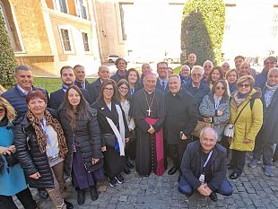 da-mazara-del-vallo-a-roma-i-marinai-incontrano-papa-francesco-delegazione-guidata-dal-vescovo-giurdanella