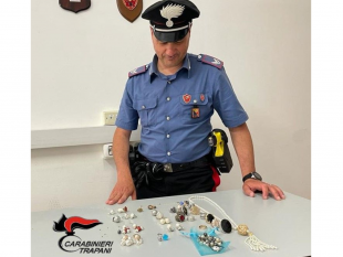 trapani/trapani-ritrovata-refurtiva-dai-carabinieri