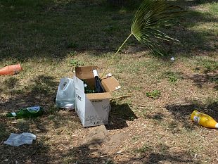 tonnarella-di-giorno-bandiera-verde-di-notte-pirati-e-terra-di-nessuno