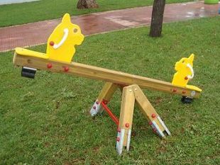 petrosino-nuovi-giochi-per-bambini-al-parco-della-pace