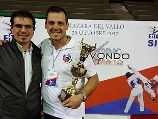 video-taekwondo-angileri-sugli-scudi-agli-open-di-mazara