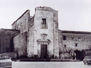 gli-studenti-del-ic-radice-pappalardo-alla-riscoperta-dei-monumenti-danneggiati-dal-terremoto