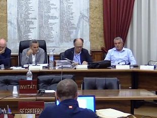 marsala-il-crocifisso-sara-esposto-nellaula-consiliare-la-mozione-passa-a-maggioranza-dopo-una-vivace-discussione