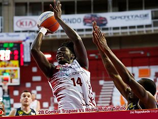 pallacanestro-trapani-adeola-lascia-il-club-granata