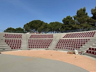 montevago-lavori-di-restyling-del-teatro-comunale